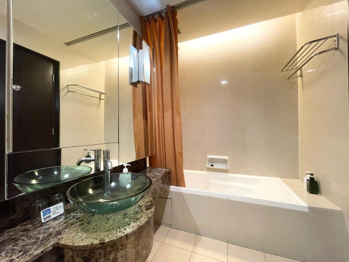 Sunway Resort Suites Max 4 Pax Studio 1 Mins Walk To Sunway Pyramid Petaling Jaya Bagian luar foto